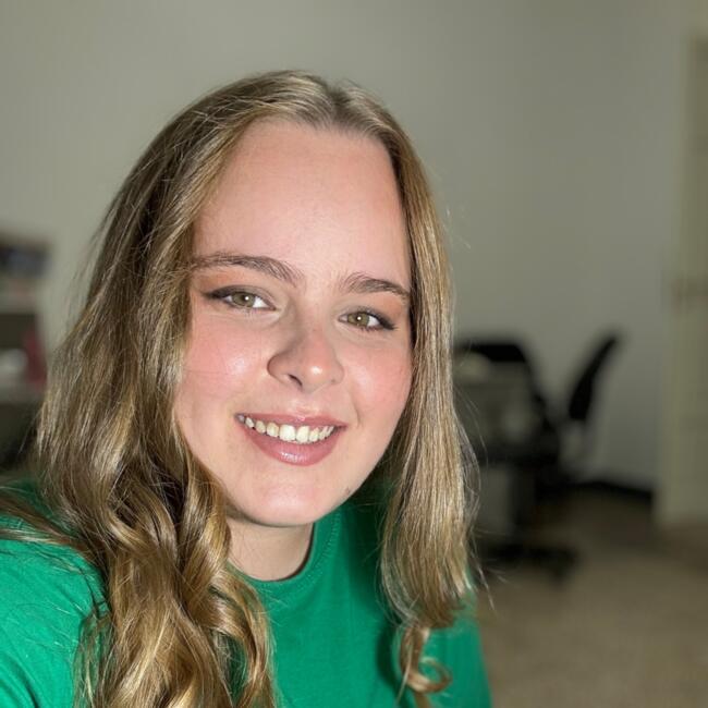 Babysitter a Paceco: Giorgia