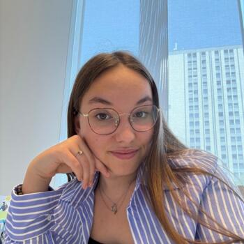 Babysitter in Les Abrets: Aurore