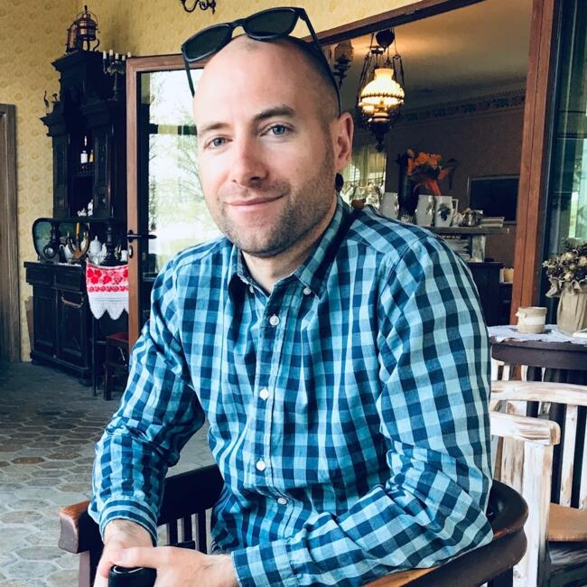 Posao bebisiterke u Novi Sad: Dragan