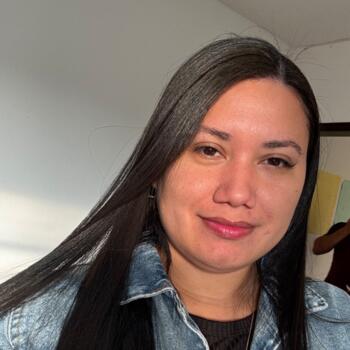 Babysitter Joinville: Erica