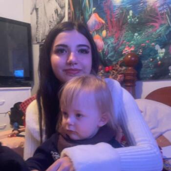 Babysitter in Oshawa: Kyleigh