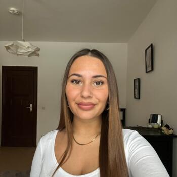 Babysitter Berlin: Aliya