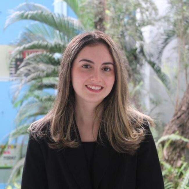 Niñera en Bayamón: Claudia