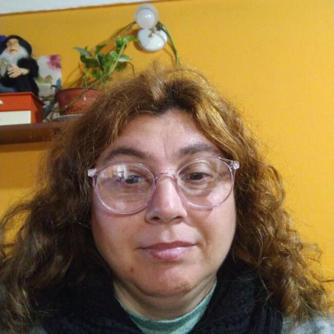 Babysitter in Quilmes: Mara Elizabeth