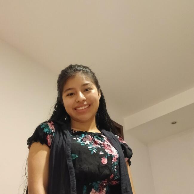 Babysitter in Antigua Guatemala: Elida Beatriz