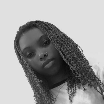 Babá em Niterói: Giovanna