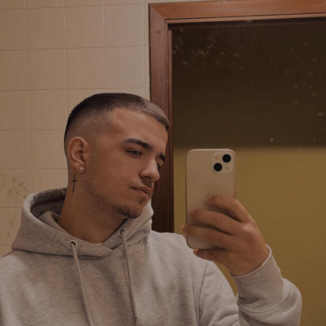 Babysitter in A Coruña: Carlos