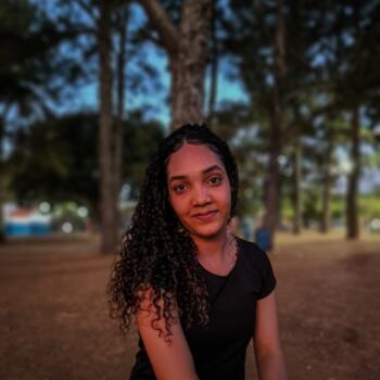 Emprego de babá em Uberlândia: emprego de babá Jackeline