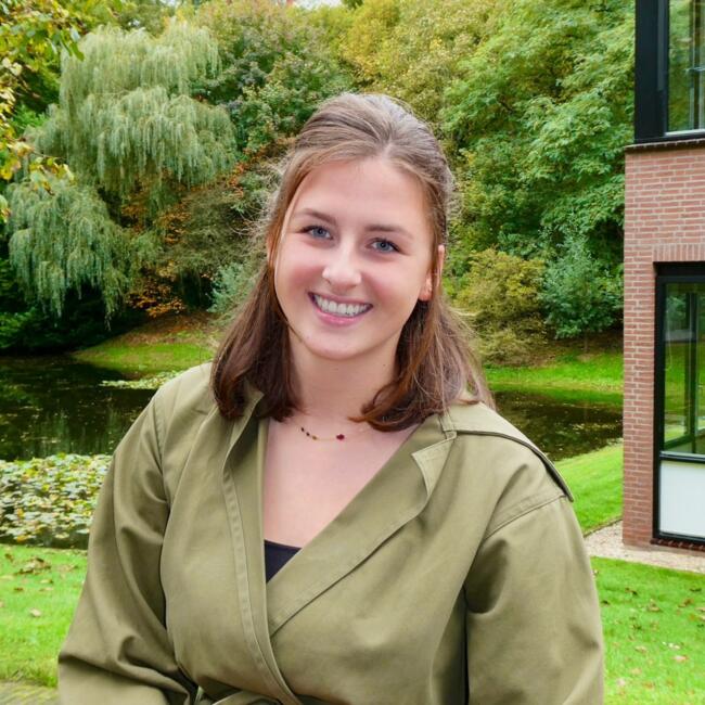 Babysitter in Doorn: Pauwien