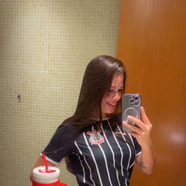 Babysitter em Oeiras: Lara Pinheiro