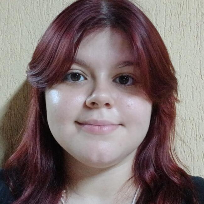 Babysitter in São José do Rio Preto: Anna Sophia