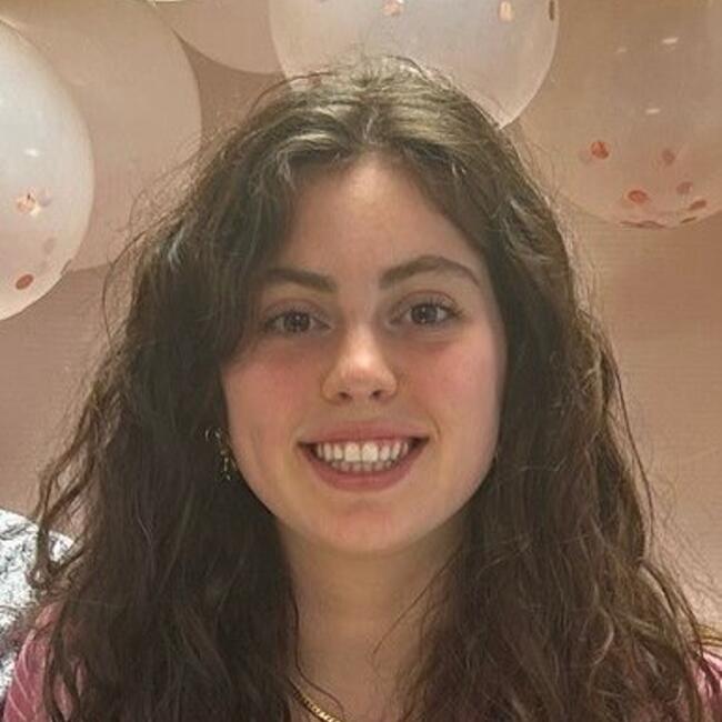 Babysitter in Lyon: Colyne