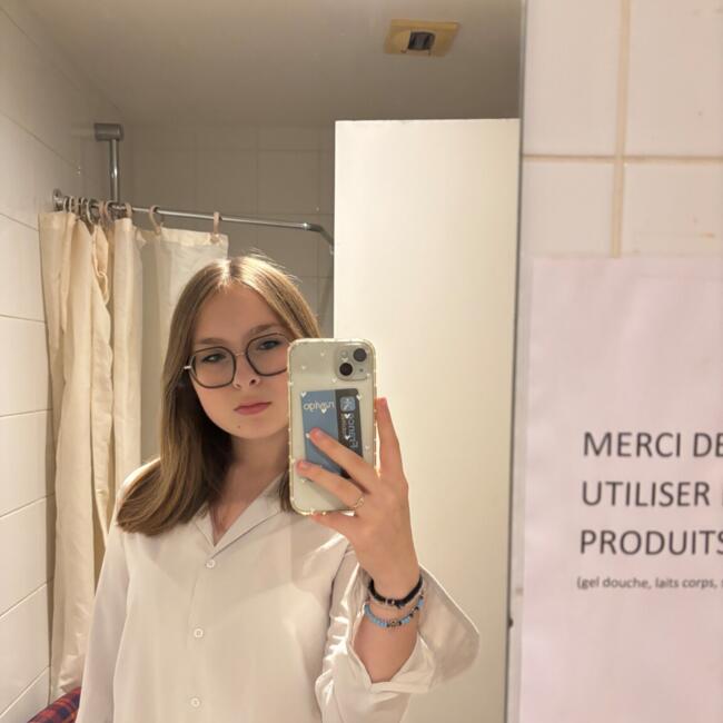 Babysitter in Paris: Wiktoria