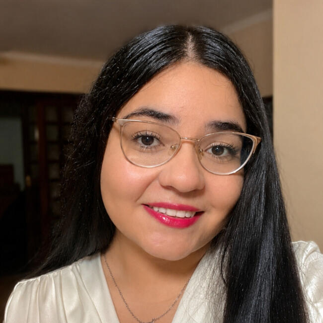 Babysitter in São Paulo: Juliana