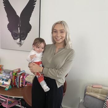 Babysitter in Adelaide: Kayla