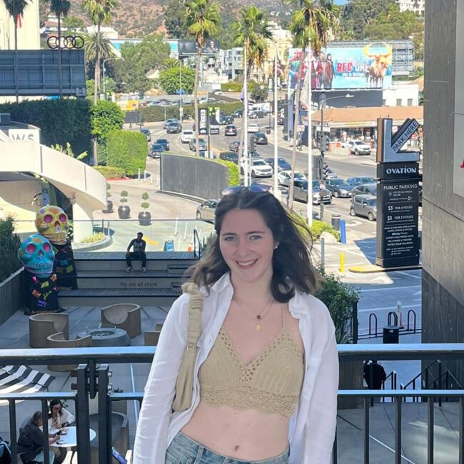 Babysitter in Cholet: Clémentine