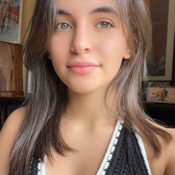 Babysitter Verrières-en-Forez: Zélie