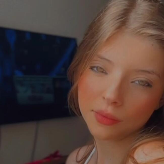 Babá em Salto: Victoria