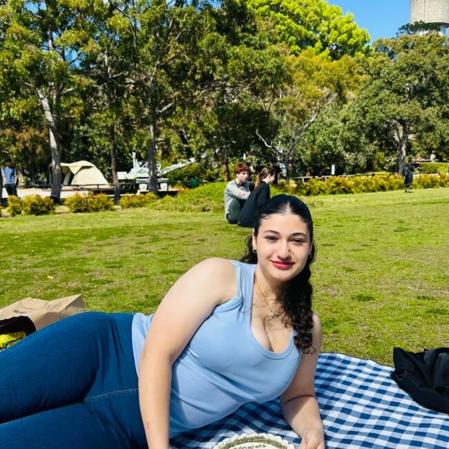 Babysitter in Sydney: Noura