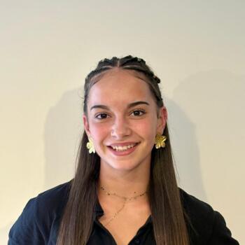 Babysitter Les Gonds: Pauline