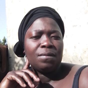 Babysitter in eMuziwezinto: Promise