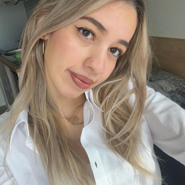 Babysitter in Toulouse: Melissa