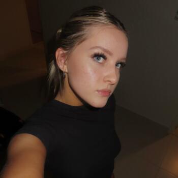 Babysitter in Melbourne: Natasha