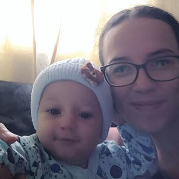 Emprego de babá em Itapeva: emprego de babá Dayane