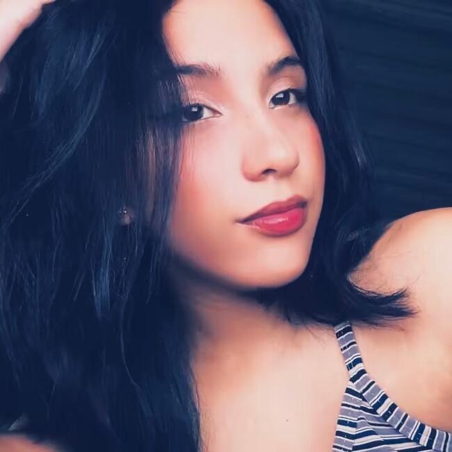 Babysitter in Cuiabá: Ana jullia