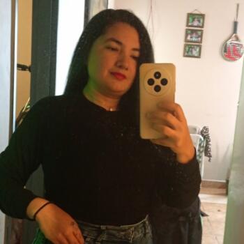 Babysitter Balneário Camboriú: Lucia María José Barrios