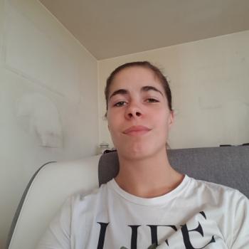 Babysitter Verrières-le-Buisson: Cecile