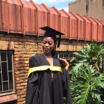 Babysitter Etwatwa: Mbalenhle