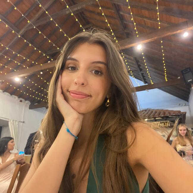 Babysitter in Garcia: Laura