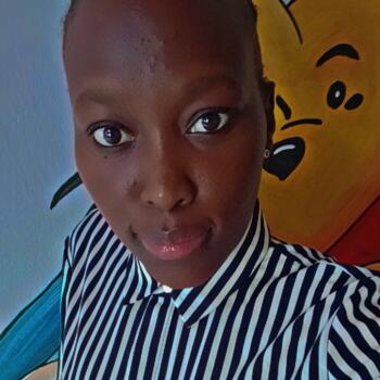 Babysitter Mombasa: Sharon