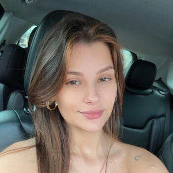 Emprego de babá em Itapema: emprego de babá Leticia