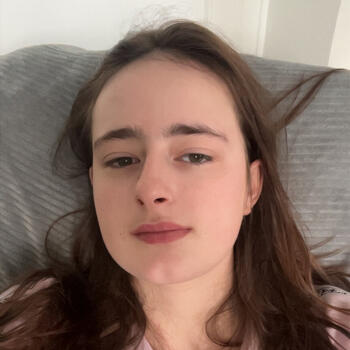 Babysitter in Chartres-de-Bretagne: Alizea