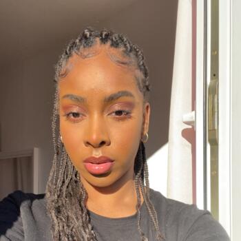 Babysitter in Asnières-sur-Seine: Julia