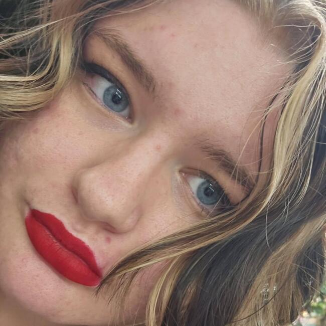 Babysitter in Onalaska (Washington): Emma