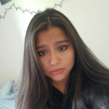 Babysitter in Gurnee: Rebecca