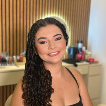 Babysitter in Recife: Larissa