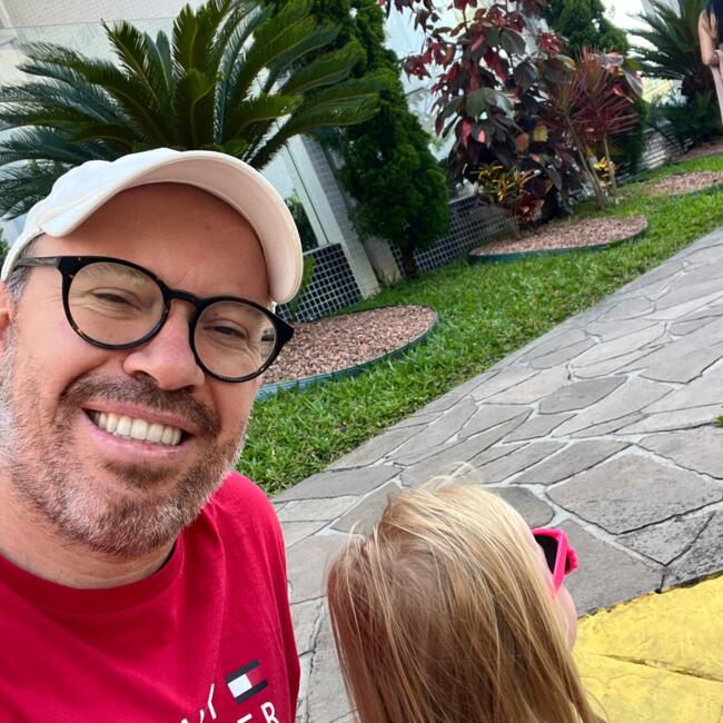 Babysitting job in Bento Gonçalves: Ederson