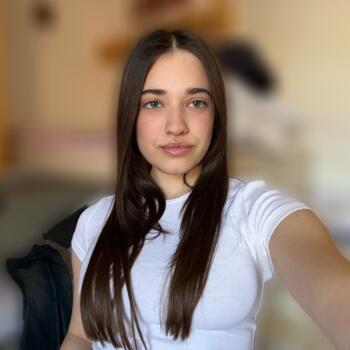 Babysitter Albano Laziale: Valeria