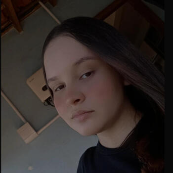 Babysitter in Foz do Iguaçu: Isadora ferreira