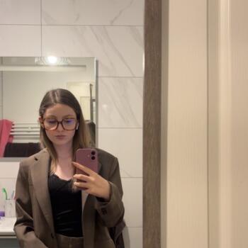 Baby-sitter Breuschwickersheim: Lina