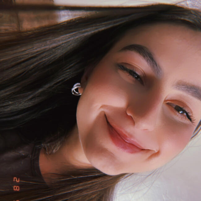 Babysitter in Itajaí: Sthefany