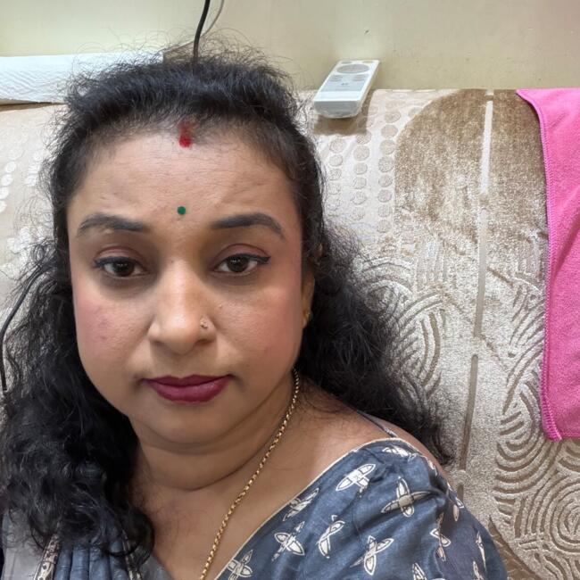 बंगलौर में बेबीसिटर: Priya