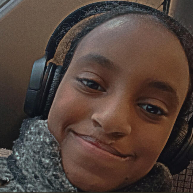 Babysitter in Coxyde: Naemi