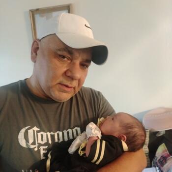 Padre/madre Tijuana: Miguel