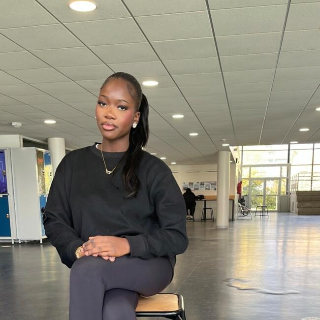 Babysitter in Rennes: Djamilatou