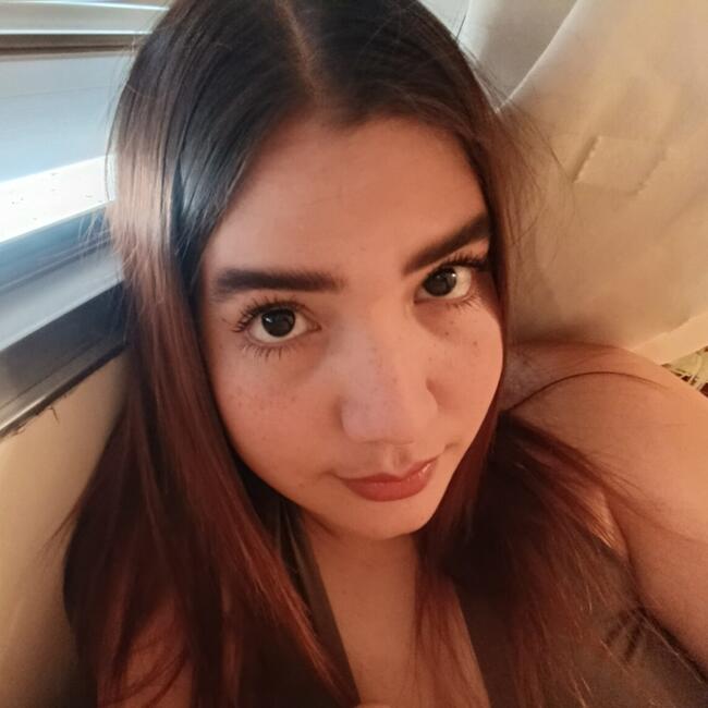 Canguro en Logroño: Jocelyn anais